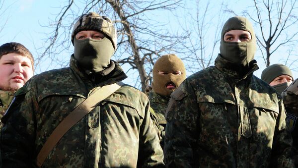 Бойцы батальона специального назначения Сич перед отправкой на юго-восток Украины. Архивное фото.