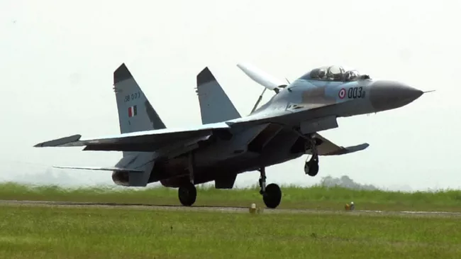 Истребитель Су-30МКИ ВВС Индии. Архивное фото