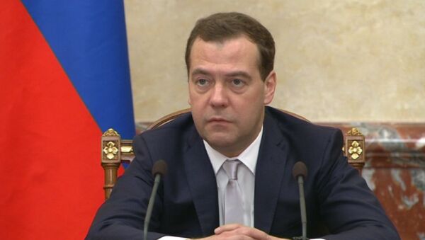 Люди не должны замерзнуть – Медведев о возможных поставках газа в Донбасс