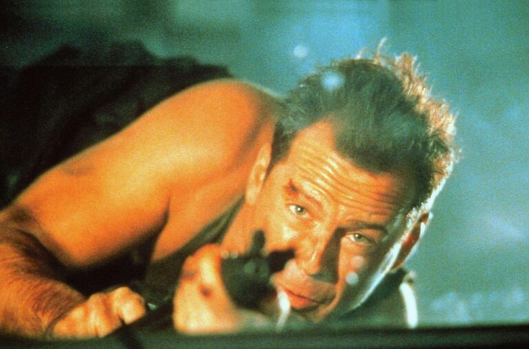 Кадр из фильма Крепкий орешек