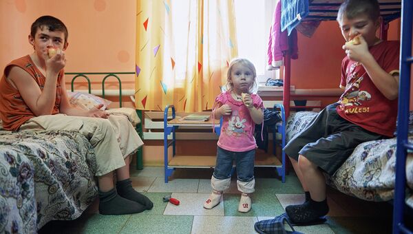 Украинские дети в лагере беженцев в Ростовской области. Архивное фото