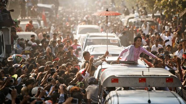 Лидер оппозиционной партии Национальная лига за демократию Аун Сан Су Чжи. Архивное фото