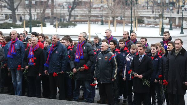 Игроки ЦСКА возложили цветы к Могиле Неизвестного Солдата