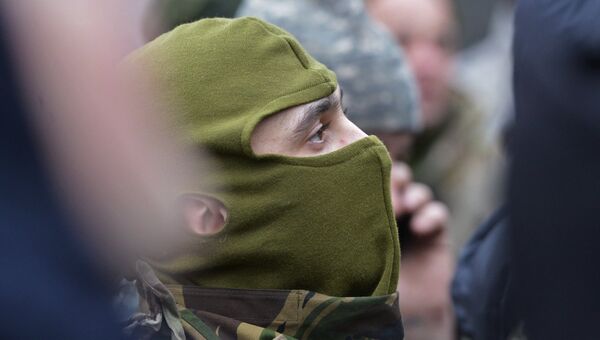 Бойцы 24-го отдельного штурмового батальона Вооруженных сил Украины Айдар. Архивное фото