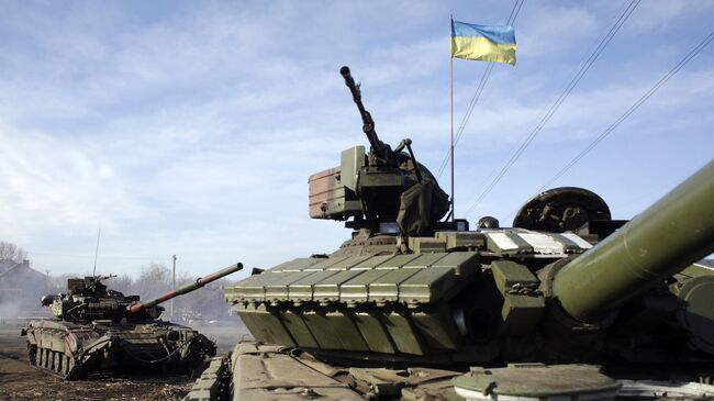 Военная техника украинской армии на позиции возле Горловки. Украина