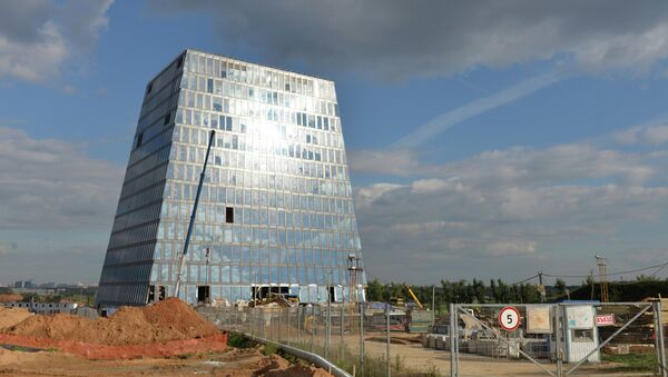 Строительство инновационного центра Сколково на западе Москвы. Архивное фото