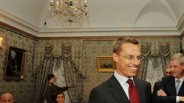 Министр иностранных дел Финляндии Александер Стубб (слева ) в Круглой гостиной Юсуповского дворца