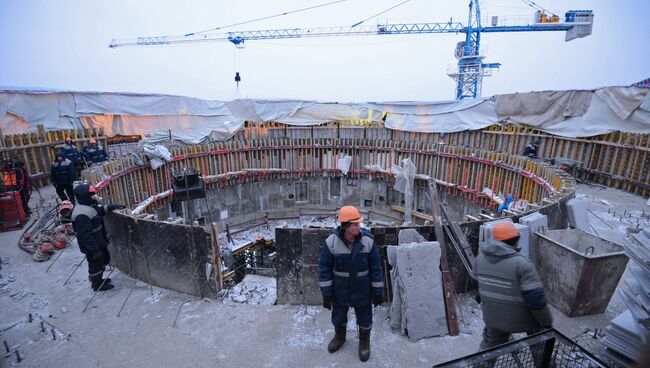 Рабочие на строительной площадке космодрома Восточный в Амурской области. Архивное фото