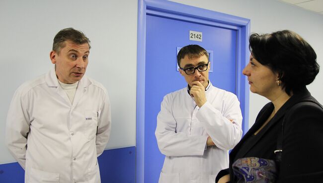 Юлия Коталевская и врачи уникального отделения