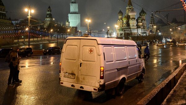 Фото с места убийства политика Бориса Немцова