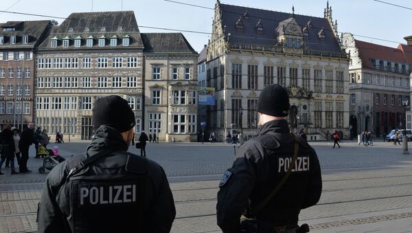 Полиция возле исламского культурного центра в Бремене. Архивное фото