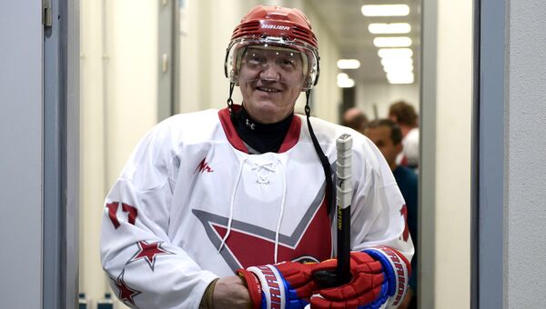 Председатель совета директоров Континентальной хоккейной лиги, президент хоккейного клуба СКА Геннадий Тимченко
