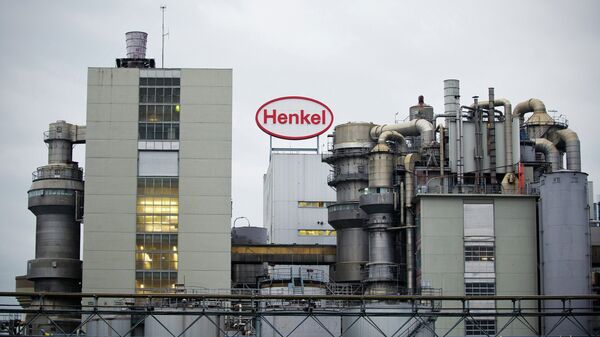 Завод компании Henkel AG. Архивное фото