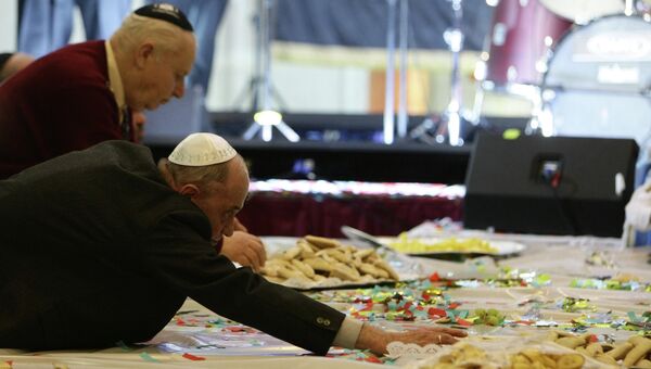 Торжества, посвященные еврейскому празднику Пурим, архивное фото