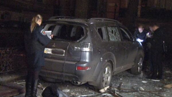 На месте взрыва в жилом доме в Одессе