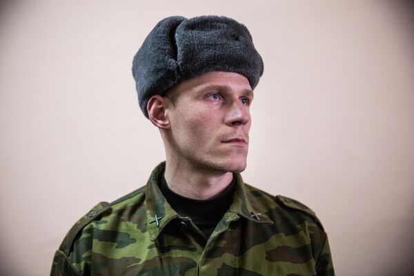 Ополченец в штабе батальона Кальмиус в Донецке