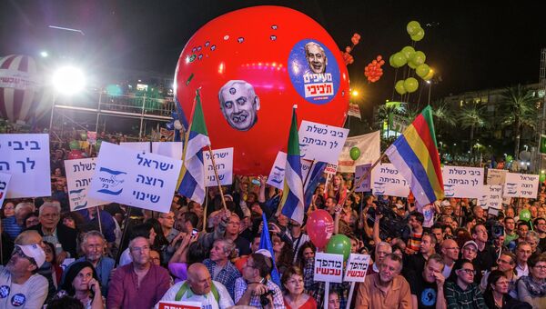 Акция против переизбрания израильского премьер-министра Биньямина Нетаньяху в Тель-Авиве