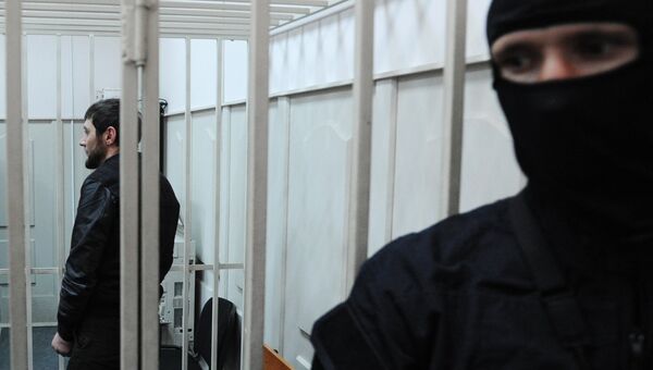 Один из подозреваемых в убийстве политика Бориса Немцова в Басманном суде города Москвы. 8 марта 2015