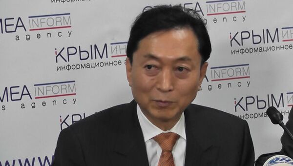 Люди здесь живут мирно и счастливо - экс-премьер Японии о ситуации в Крыму