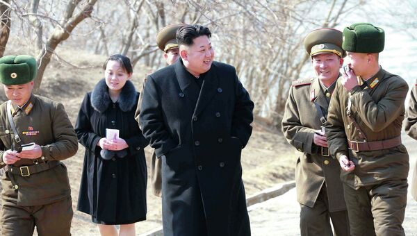 Высший руководитель КНДР Ким Чен Ын проводит инспекцию подразделений армии Северной Кореи