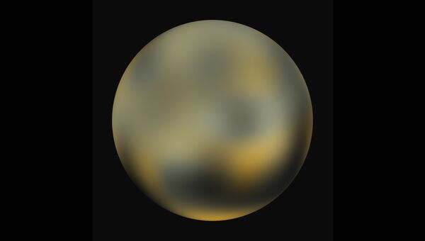 Пока Плутон выглядит так, однако картинка станет намного четче в июле 2015 года
