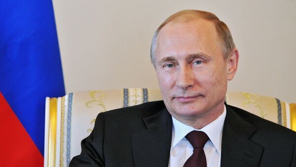 Президент РФ В.Путин. Архивное фото.