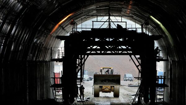 Строительство Нарвинского тоннеля в Приморском крае. Архивное фото