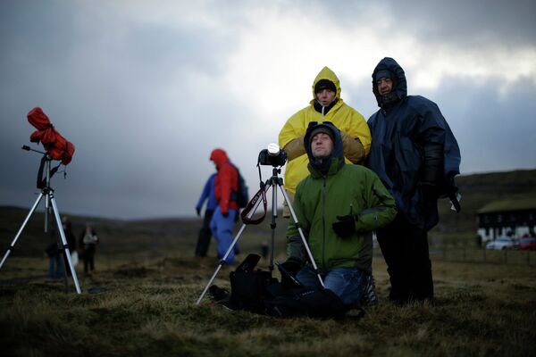 Фотографы ждут солнечного затмения на Фарерских островах