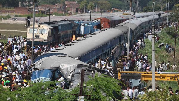 Железнодорожная катастрофа в Индии