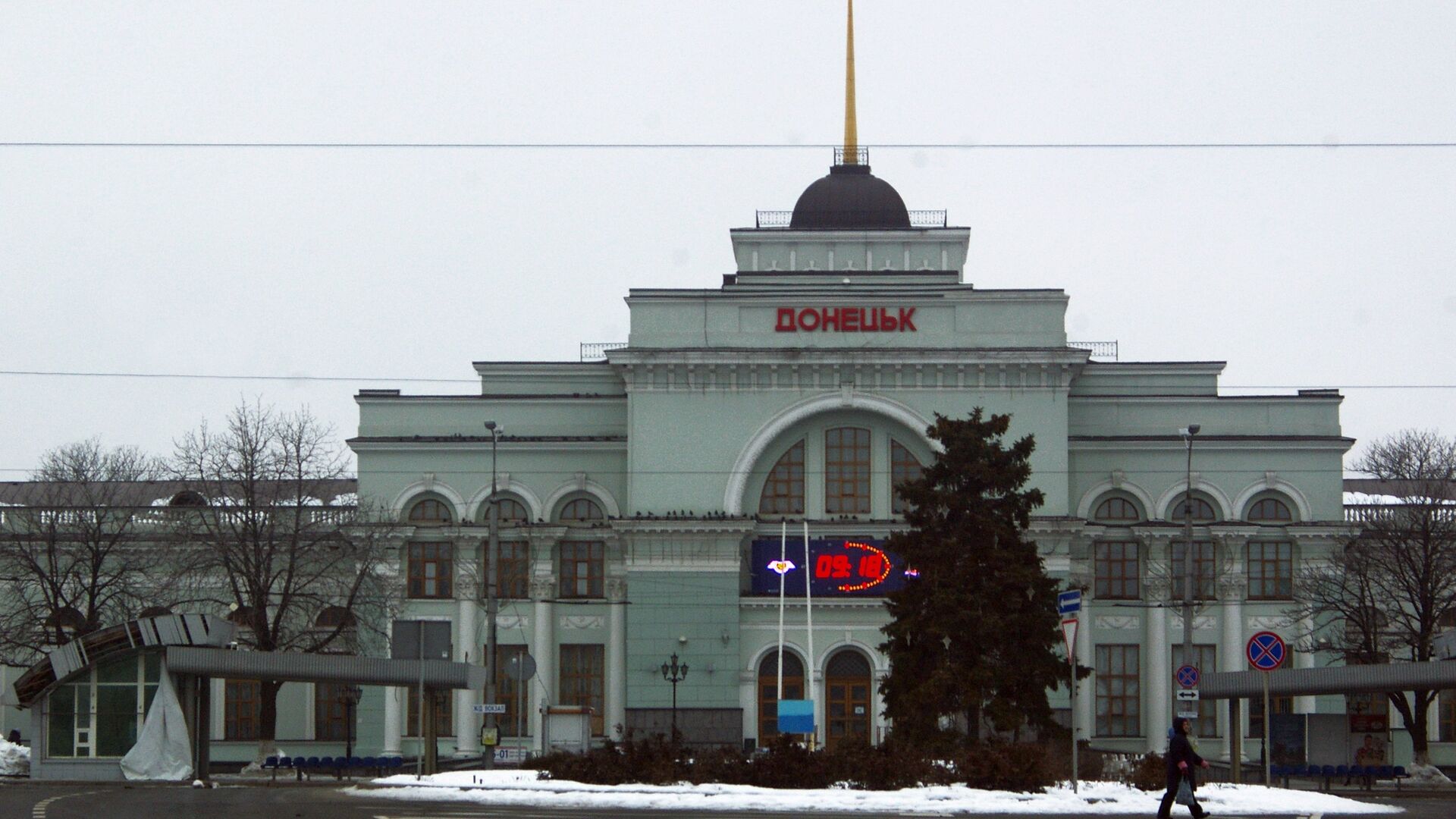 Последствия обстрелов Донецка украинскими силовиками - РИА Новости, 1920, 05.08.2022