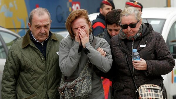 Родные летевших на потерпевшем крушение самолете A320 компании Germanwings