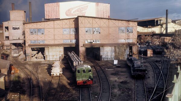 Производство поездов. Архивное фото