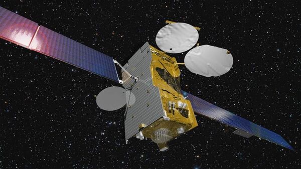 Телекоммуникационный спутник Экспресс-АМ7. Архивное фото
