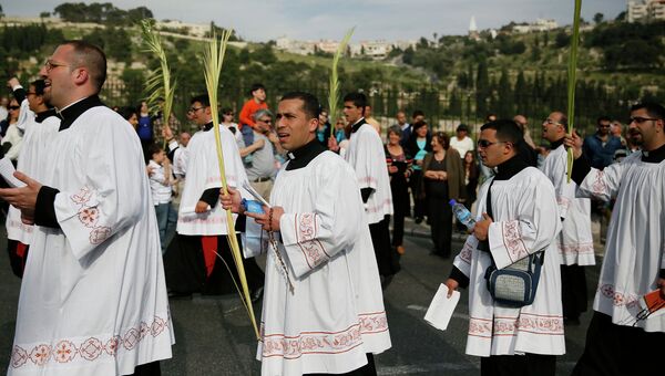 Католическая процессия в Иерусалиме на Пальмовое воскресенье