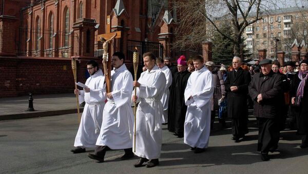 Московские католики пройдут по улицам столицы в субботу