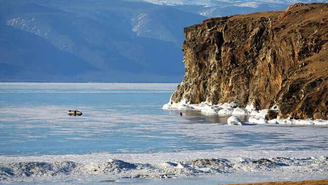 Пролив Малое море на озере Байкал. Архивное фото