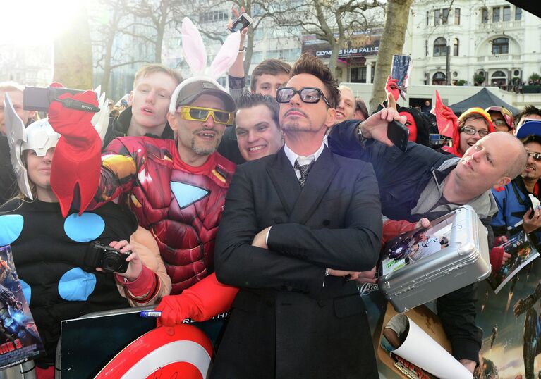 Актер Роберт Дауни младший на премьере фильма Железный человек 3 в Лондоне, Великобритания