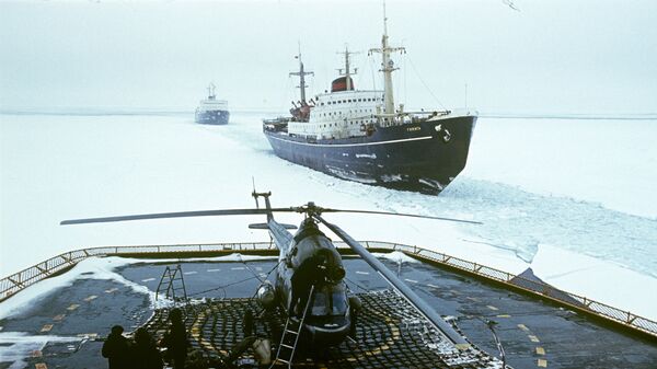 Вертолетная площадка атомного ледокола Арктика. Архивное фото