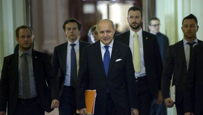 Глава МИД Франции Лоран Фабиус на переговорах шестерки и Ирана по ядерному вопросу, Лозанна
