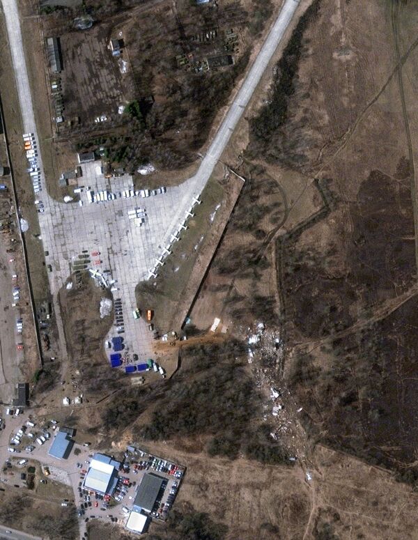 Изображение с спутника на место где разбился самолет польского президента Леха Качиньского