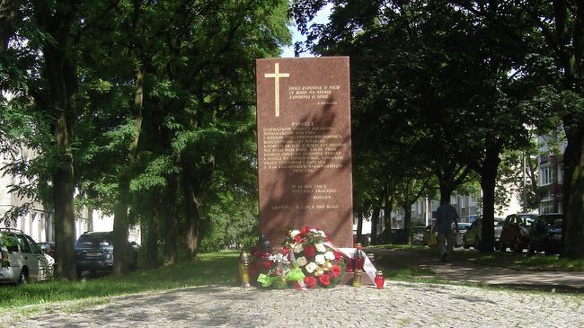 Памятник полякам убитым на Волыни в Гданьске