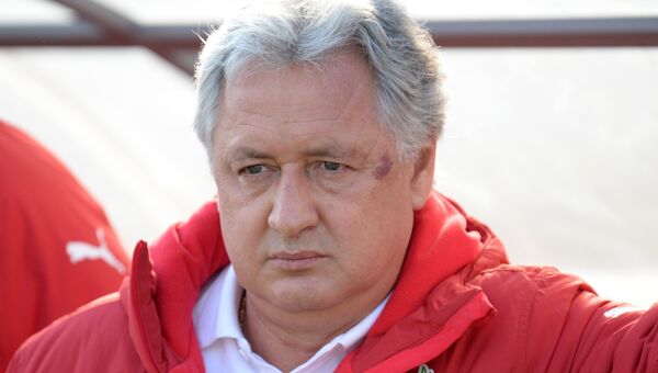 Главный тренер Рубина Ринат Билялетдинов. Архивное фото