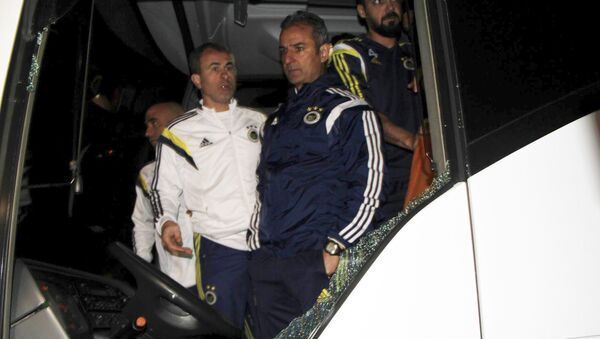 После обстрела автобуса стамбульского футбольного клуба Фенербахче
