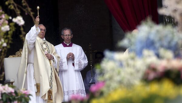 Папа Франциск на торжественной пасхальной мессе в Ватикане, 5 апреля 2015 года