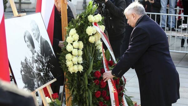 Ярослав Качиньский во время мемориальных мероприятий, посвященных годовщине авиакатастрофы Ту-154 М под Смоленском. Варшава, Польша