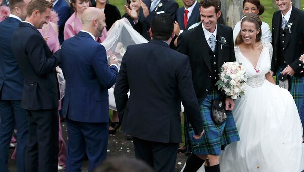 Британский теннисист Энди Маррей женился на своей подруге Ким Сирс