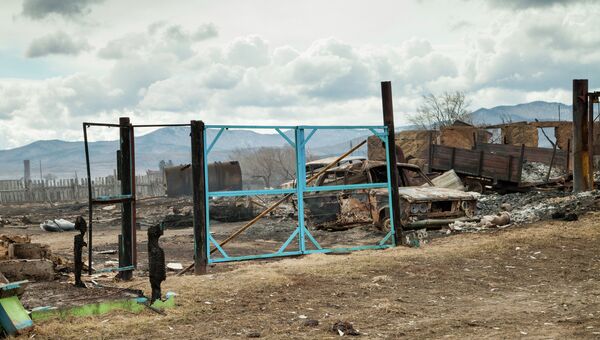 Последствия пожара в деревне Новокурск Республики Хакасия. Архивное фото