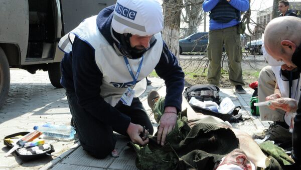 Журналист телеканала Звезда ранен в Донбассе. 14 апреля 2015