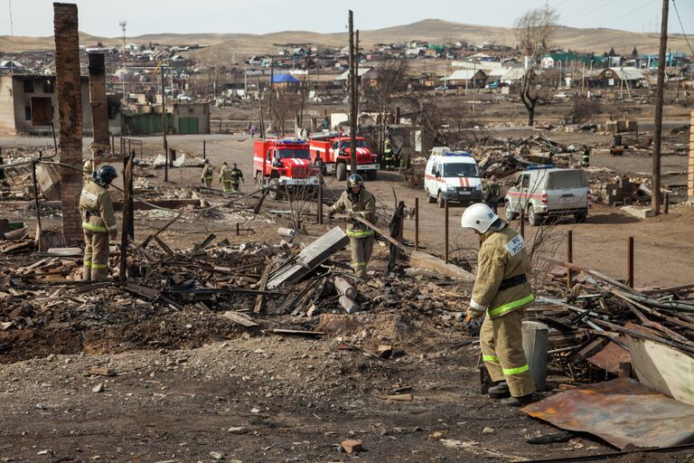 Ликвидация последствий пожара в поселке Шира Республики Хакасия