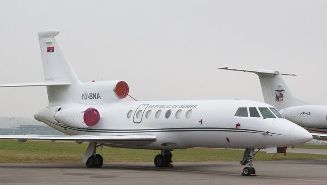 Самолет Dassault Falcon 50 правительства Сербии. Архивное фото